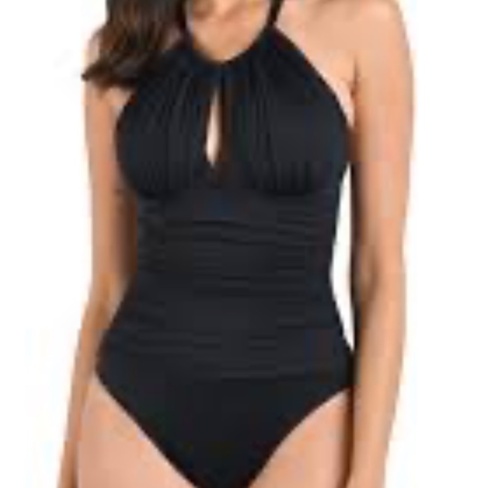 La Blanca Island Goddess High
Neck Keyhole One Piece Swimsuit